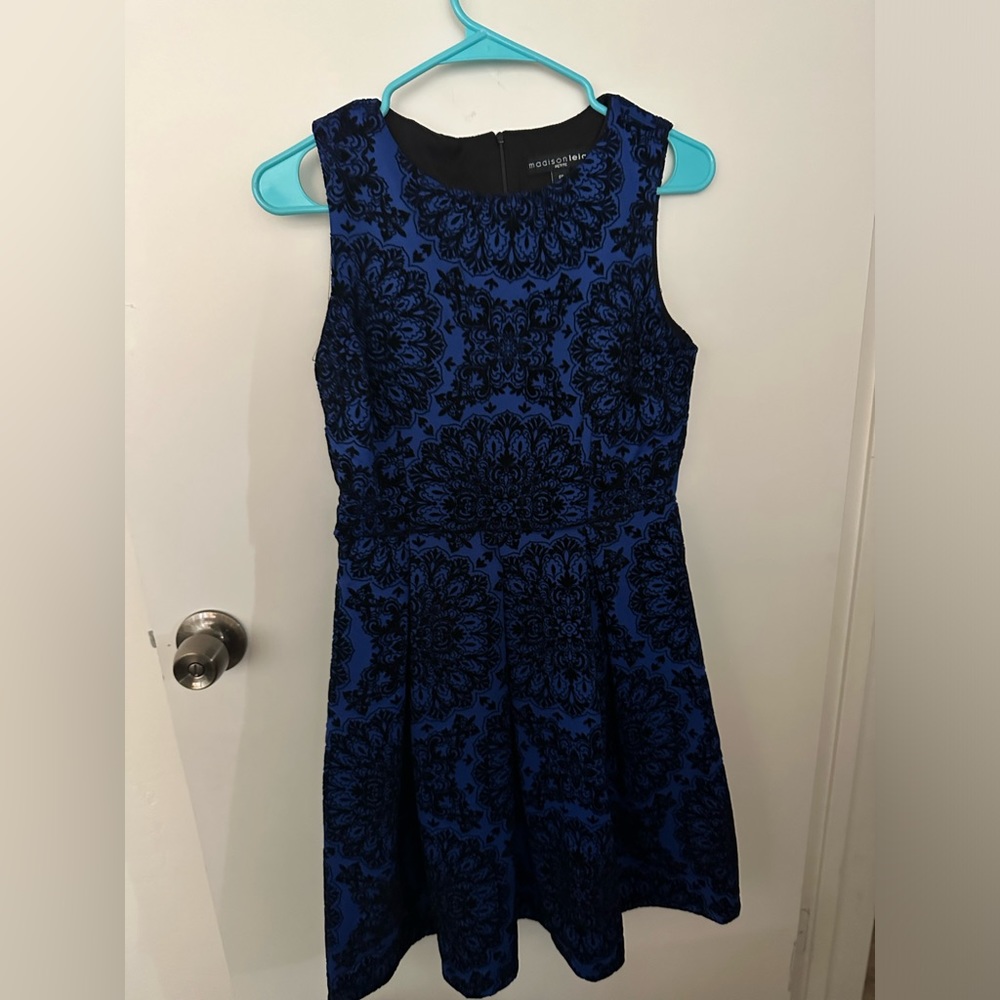 Madison Leigh Sleeveless Dress